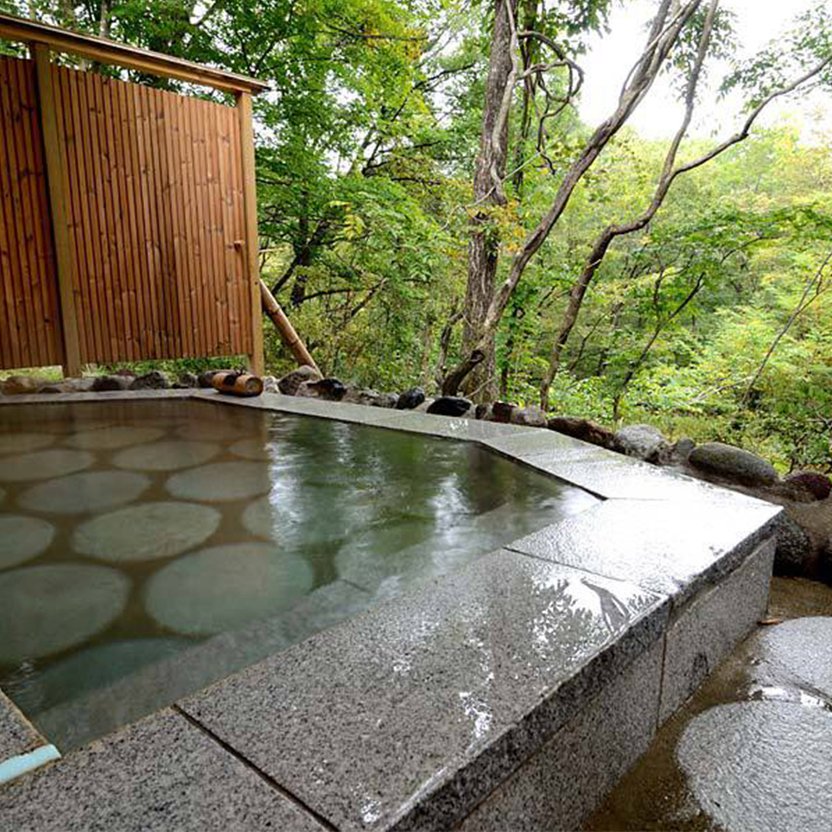 150,000円クーポン券（ホテル蔵王メッツ）