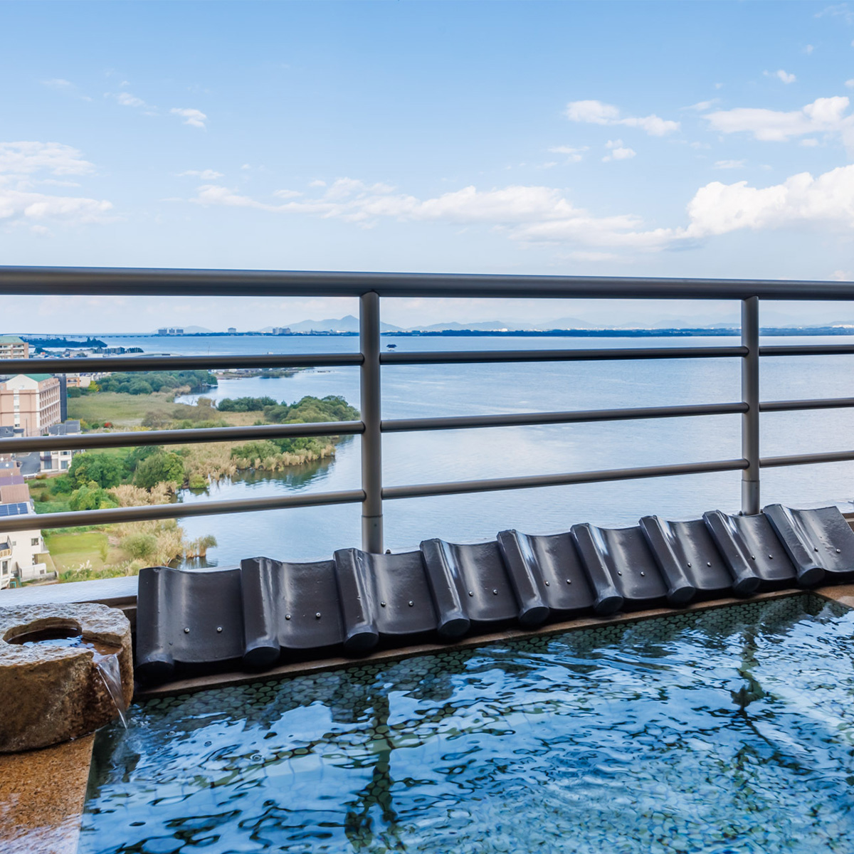 15,000円 クーポン券（琵琶湖グランドホテル京近江）