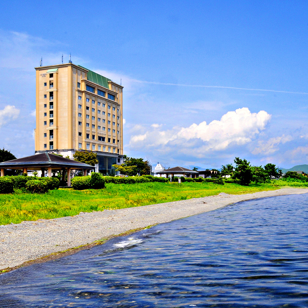 今津サンブリッジホテル