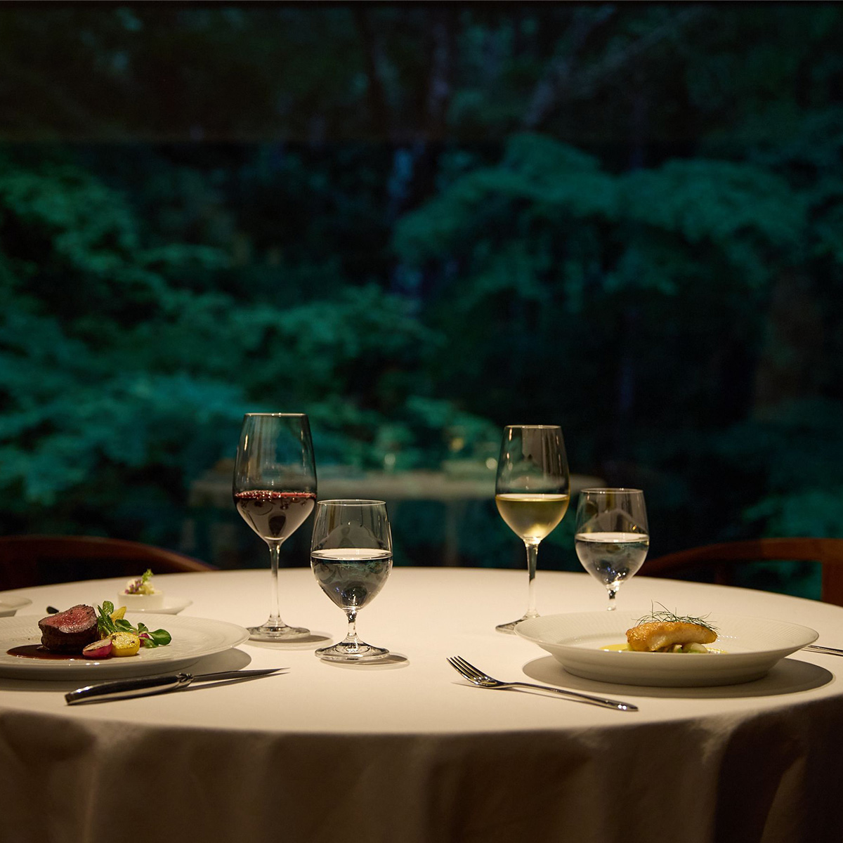 90,000円クーポン券（ｆｏｒｅｓｔ　ｉｎｎ　ＢＯＲＮ）